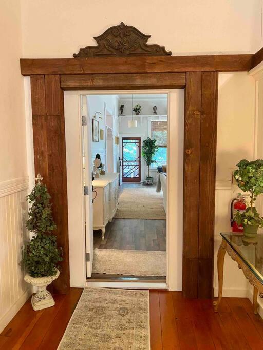 The Shopkeeper's ~ Chic! Amador City